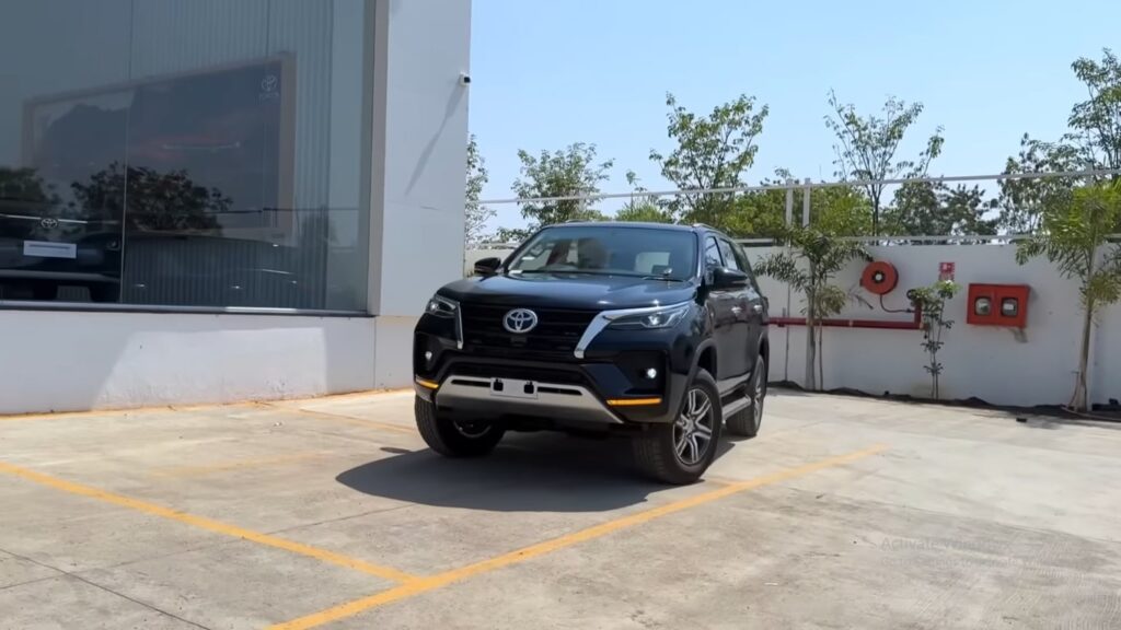 Toyota Fortuner 2025